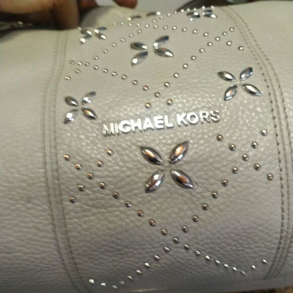 Michael Kors Gray Studded Leather Purse Shoulder bag - Picture 4 of 12